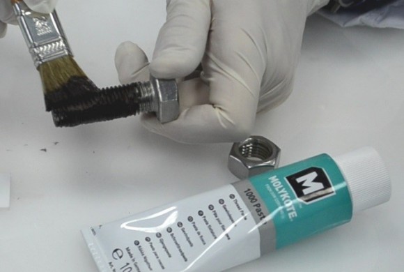 К вопросу выбора термостойких смазочных материалов для узлов энергетической арматуры К вопросу выбора термостойких смазочных материалов для узлов энергетической арматуры